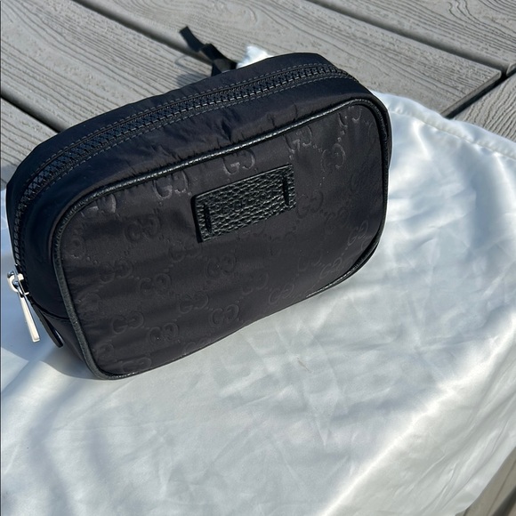 🦁 Gucci Signature GG Monogram Bag - Picture 7 of 12